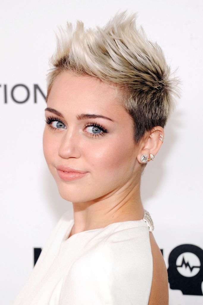 miley cyrus cabello corto