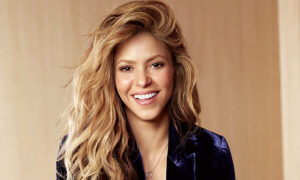 shakira edad